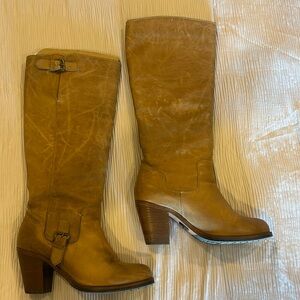 Ariat Gold Coast Leather Boots.